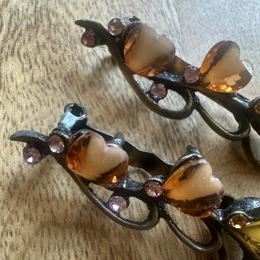 Heart Accent Floral Hair Clips - Amber & Yellow - Picture 7 of 12